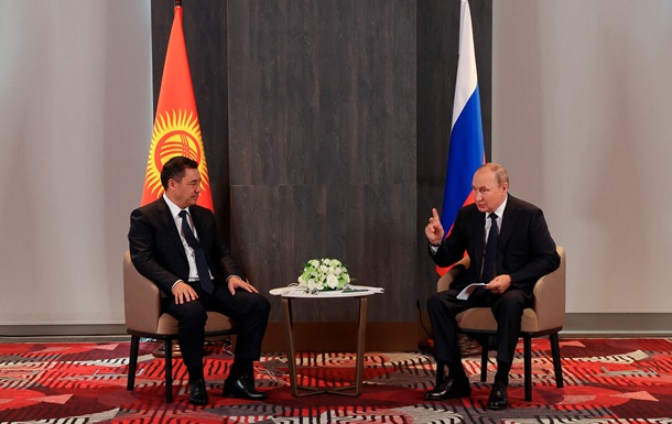 США готовят санкции против Кыргызстана за торговлю с Россией - СМИ