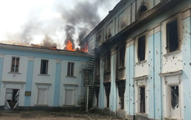 Россияне уничтожили гуманитарный штаб в Часовом Яру