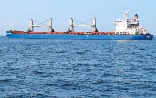 Украина впервые экспортировала металл по морю с начала войны - Метинвест