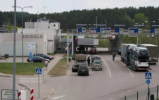 Эстония вслед за Литвой и Латвией запретила въезд российским авто