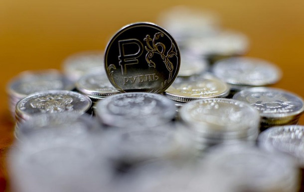 В России заявили о "недостаточных" мерах для стабилизации рубля