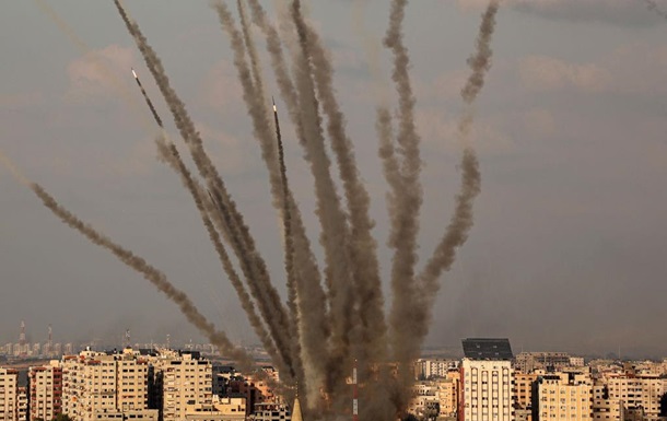 Израиль назвал количество ракет, выпущенных ХАМАС