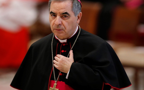 Впервые в истории: в Ватикане кардинала приговорили к тюрьме