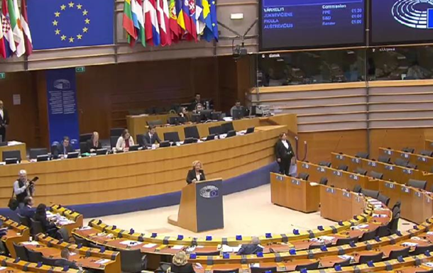 Евродепутат призвала лишить Венгрию голоса