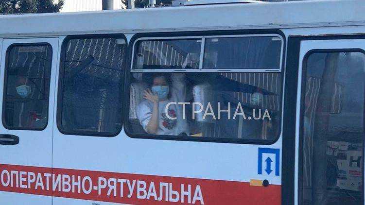 "Пойдут до госпиталя пешком". Полтавский губернатор сообщил, что будет с эвакуированными, если протестующие не разблокируют дорогу автобусам