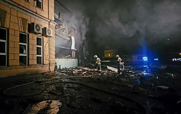 Удар по Одессе: два человека погибли, 15 пострадали