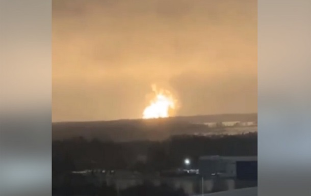 В результате взрыва на заводе в РФ погибли 11 человек