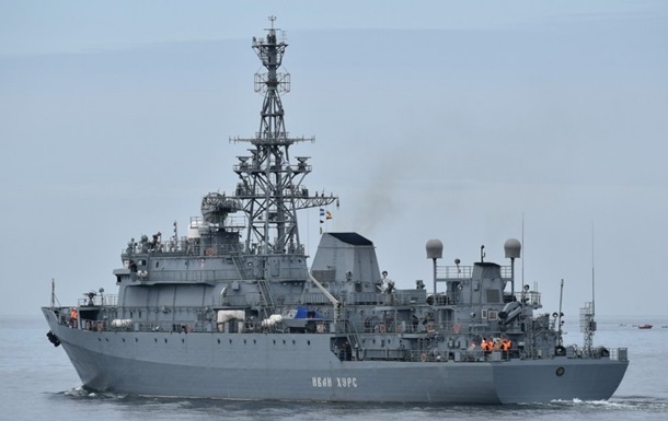 В Крыму мог быть поврежден третий корабль