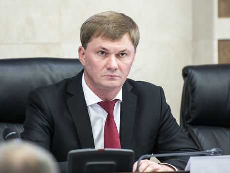 Кабмин уволил Власова с должности и. о. главы ГФС