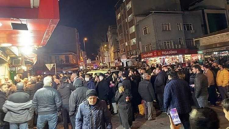 Драки за хлебом. Объявление в Турции комендантского часа на выходных вызвало хаос в стране