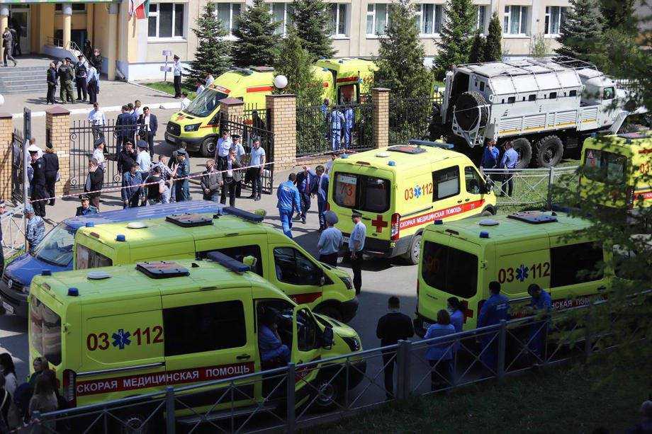У російському місті Іжевську в школі сталася стрільба: багато жертв і постраждалих