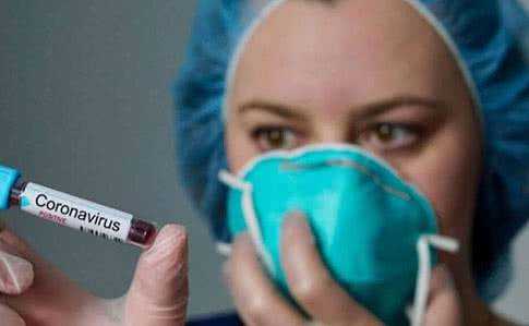 Без новых антирекордов: за сутки в Украине коронавирус обнаружили у 841 человека