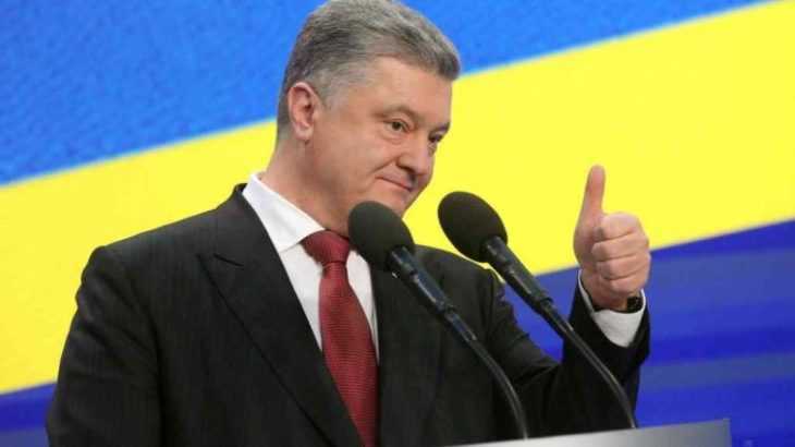 «Благодарю всех, кто защитил врага»: заявление Порошенко шокировало украинцев