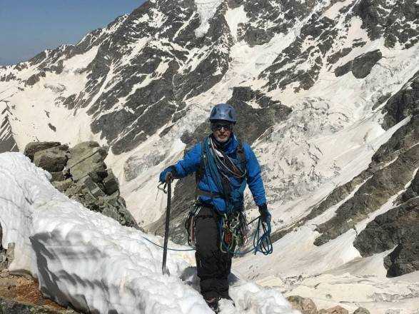 Підслизнувся і впав зі схилу в ущелину: у горах Грузії загинув український альпініст Анатолій Мрачковський