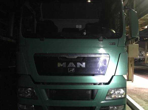 На границе с Польшей пограничники  задержали угнанный в Румынии грузовик