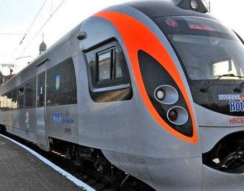 Україна хоче запустити швидкісний поїзд між Києвом і Варшавою