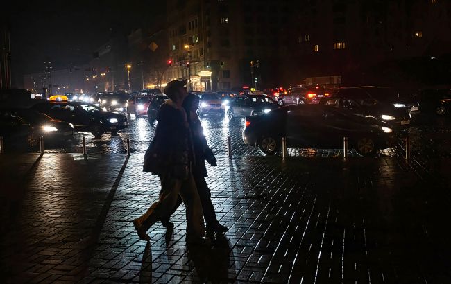 В Киеве и области отменили стабилизационные отключения света