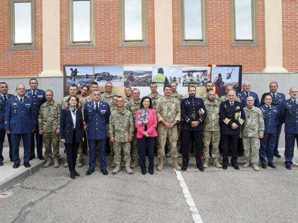 В Іспанії українських військових навчатимуть користуватись ЗРК Aspide