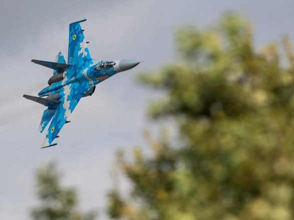 Украинская авиация нанесла 4 удара по районам дислокации оккупантов - Генштаб