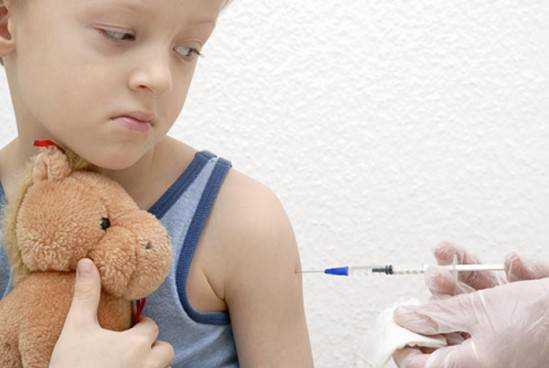 Детей без прививок не будут пускать в школы и сады