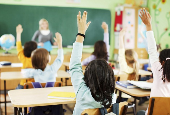 В Украине предлагают ввести в школах 12-летнюю систему образования с 2024 года
