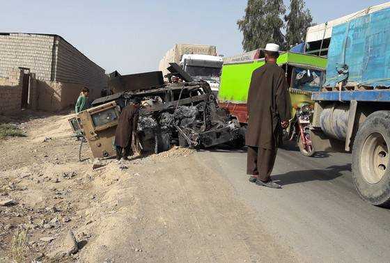 В Афганистане от взрыва бомбы погибли 28 пассажиров автобуса
