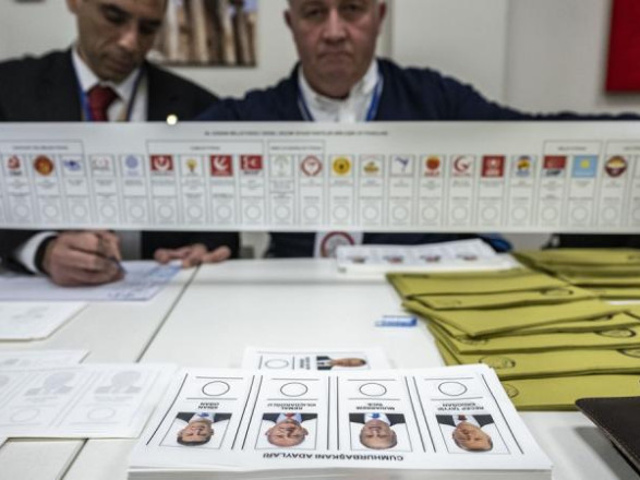Выборы в Турции: Эрдоган набирает 49,35% голосов