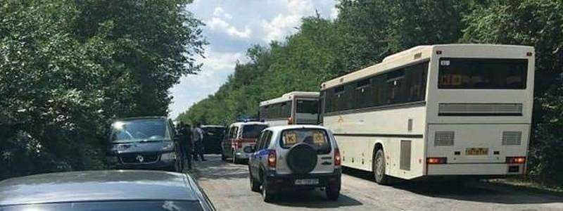 Под Запорожьем «кортеж Зеленского» попал в ДТП с автобусом с детьми: все, что известно