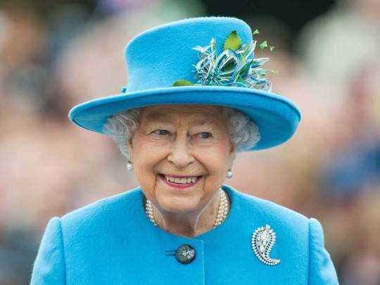 Королева Елизавета II направила поздравление Зеленскому