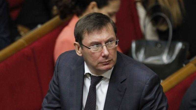 Скандал вокруг "телемоста": NewsOne выдвинул обвинения Луценко