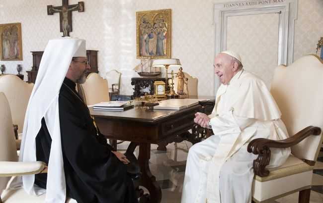 Папі Римському після скандальних заяв передали частину російської міни з України