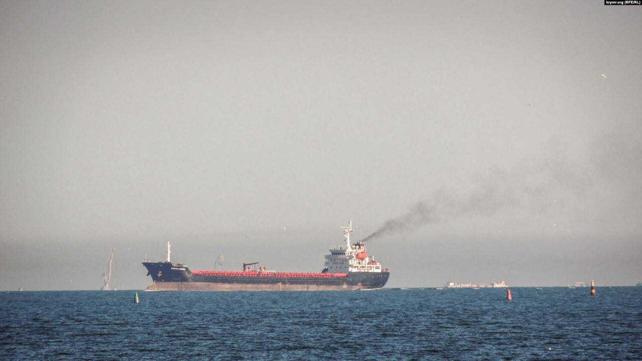 ЗМІ: біля Керченської протоки - велике скупчення кораблів
