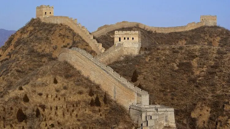 У Китаї потужний землетрус обрушив частину Великої Китайської стіни