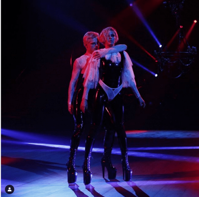 MARUV поставила партнера по «Танцам со звездами» на огромные каблуки