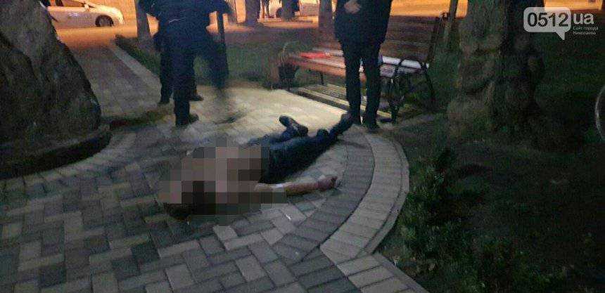 В Николаеве пьяный дебошир умер при задержании полицией