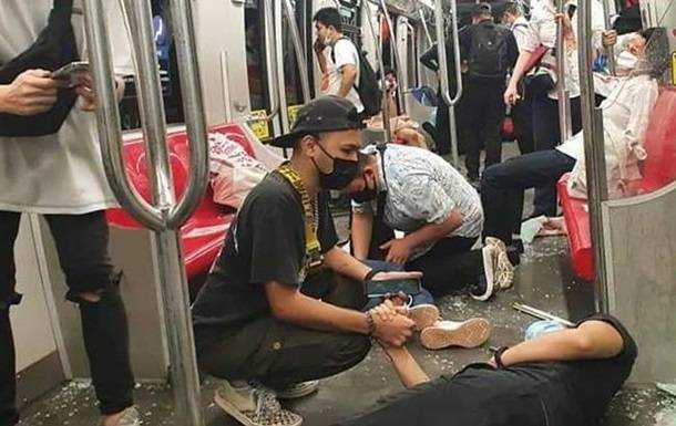 У Малайзії зіткнулися поїзди метро: постраждали більше 200 осіб