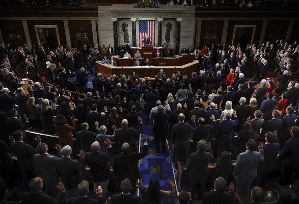 Палата представителей США проголосовала за дополнительные 300 миллионов долларов для Украины
