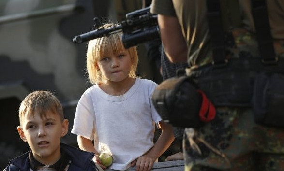 Враг проводит фильтрацию среди детей в Запорожской области - мэр Мелитополя