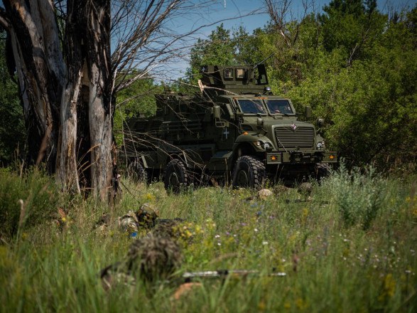 Силы обороны сдерживают врага юго-восточнее Работино - Генштаб