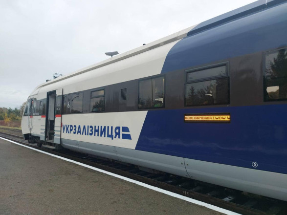 Укрзализныця запустила новый поезд Коломыя - Варшава