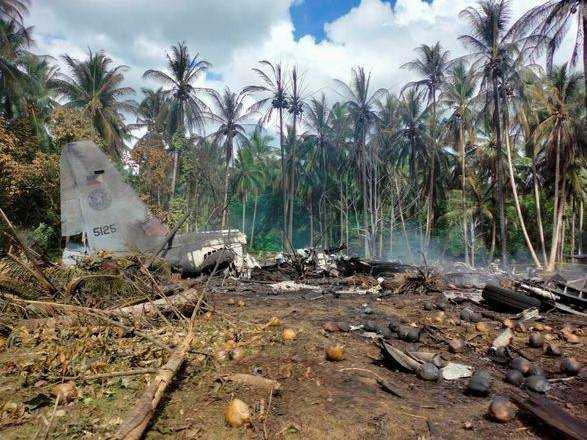 Авіакатастрофа у Філіппінах: кількість жертв зросла до 45