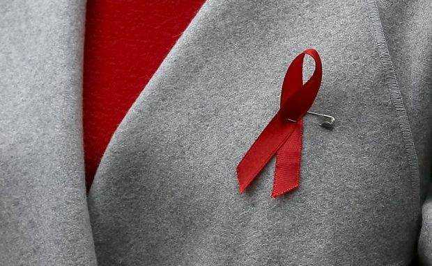 Жінка вилікувалася від ВІЛ без ліків і операцій: це другий у всьому світі випадок "чудесного зцілення"