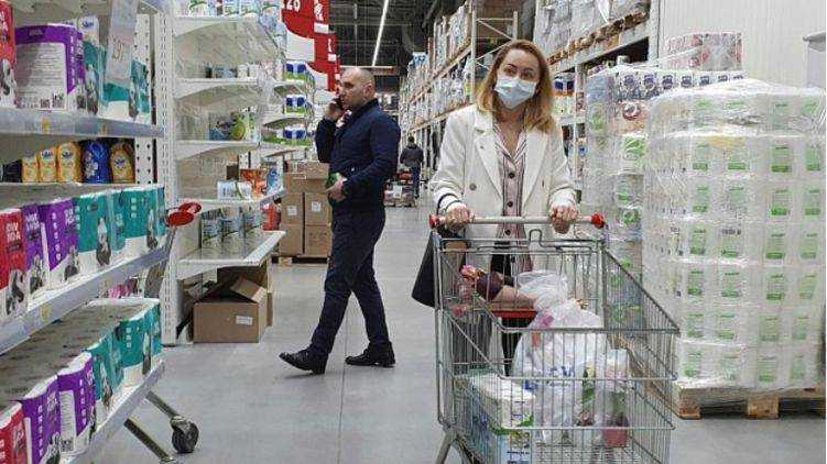 У продавщицы супермаркета нашли коронавирус