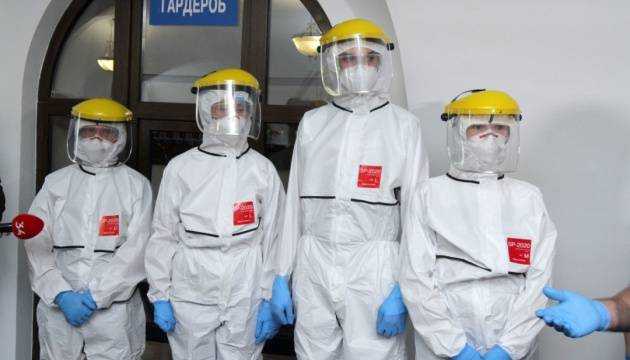 Эпидемиологи настаивают на жестком карантине в Украине