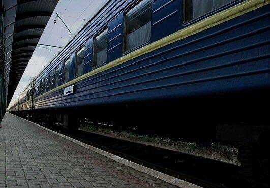 Поезд с зараженными прибыл в Киев, никого не выпускают, кадры от очевидцев