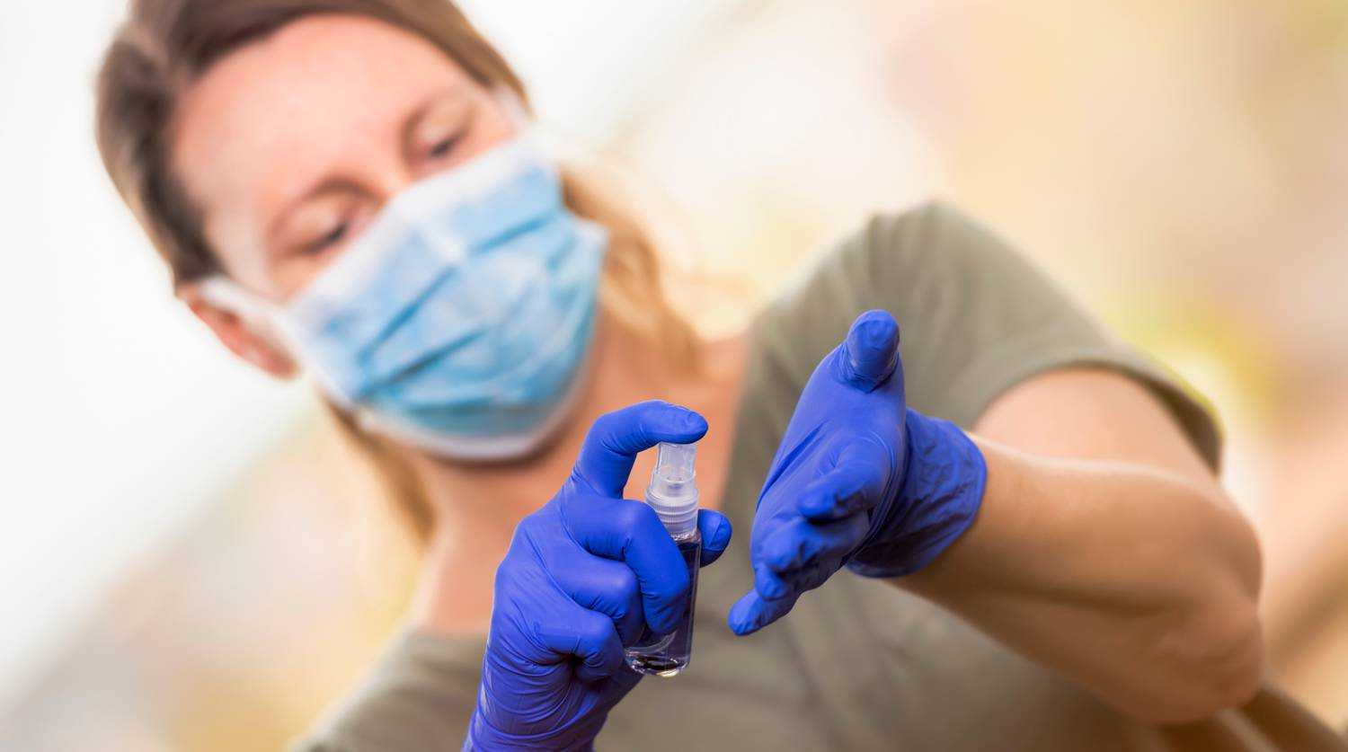 Простой способ защититься от коронавируса: медики дали совет