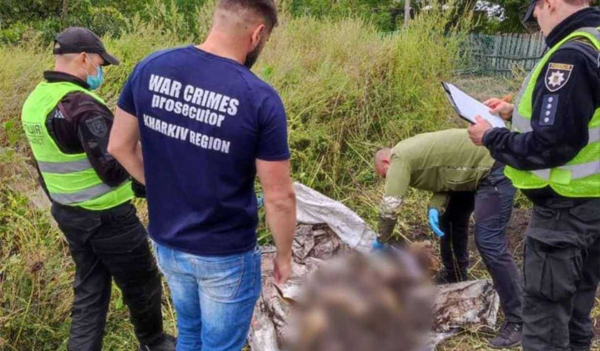 У звільненому селі на Харківщині знайшли тіла людей зі слідами катувань