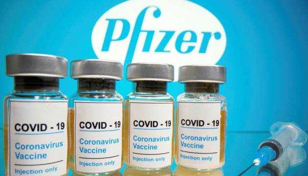 Выявлены новые случаи аллергии на вакцину Pfizer