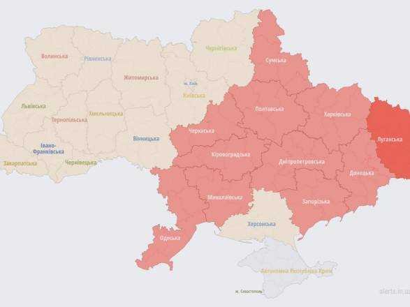 Повітряна тривога: у низці областей України лунають сирени