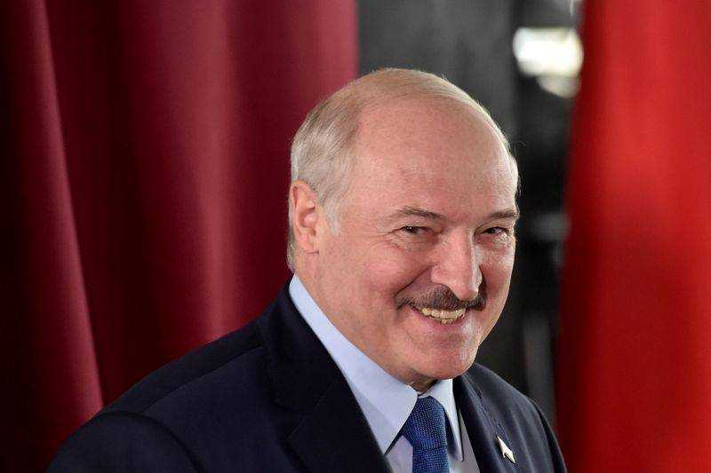 Победа Лукашенко "спорная": западные СМИ о переизбрании президента Беларуси